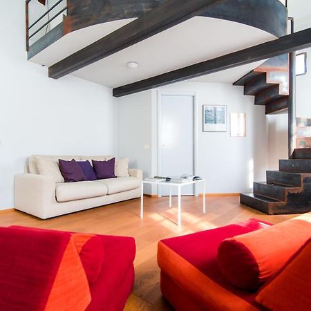 Antica Via Volta - The House Of Travelers Apartment Como Exterior photo