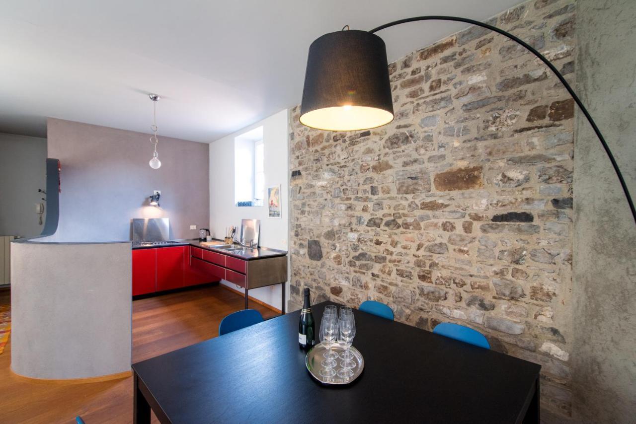 Antica Via Volta - The House Of Travelers Apartment Como Exterior photo