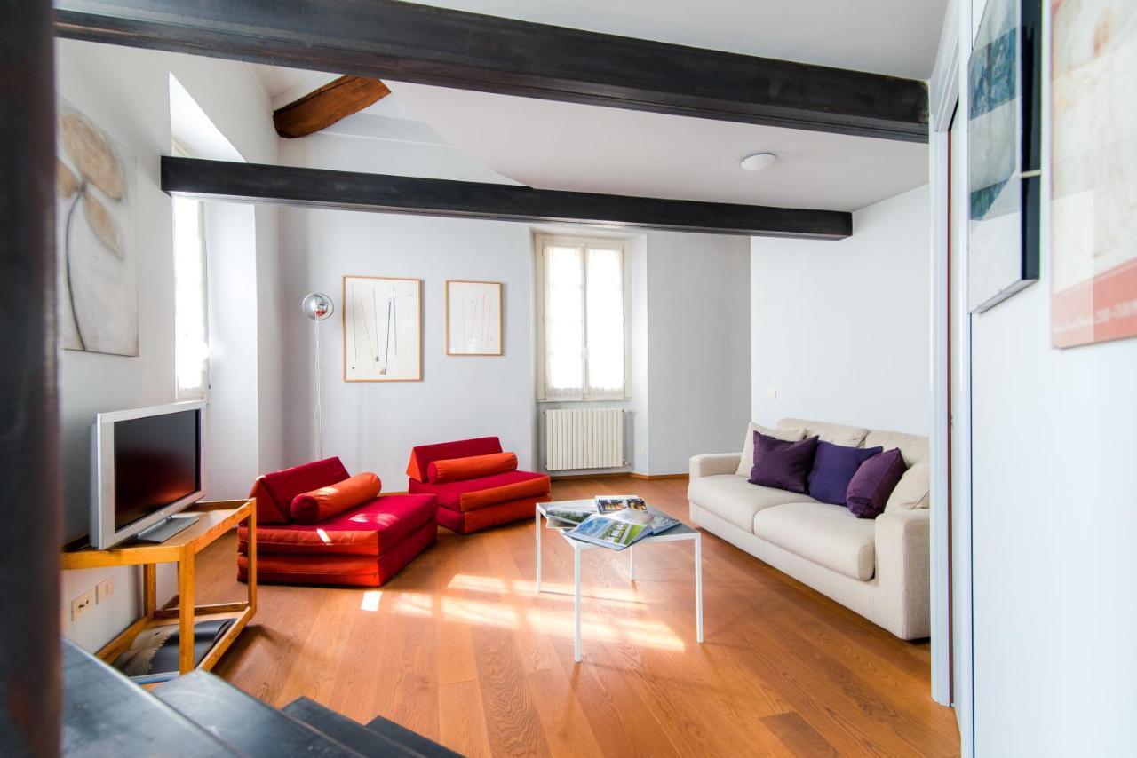 Antica Via Volta - The House Of Travelers Apartment Como Exterior photo